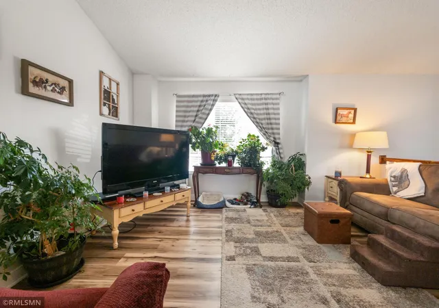 Photo 4 of Single family home for sale at 759 Park Brk Rd NW, Isanti, MN 55040 | MLS# 7114570 | Listing updated on 2026-09-21