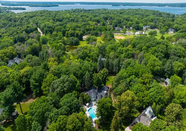 40th image of 3865 Hillcrest Rd, Wayzata, MN 55391 | MLS# 7114651