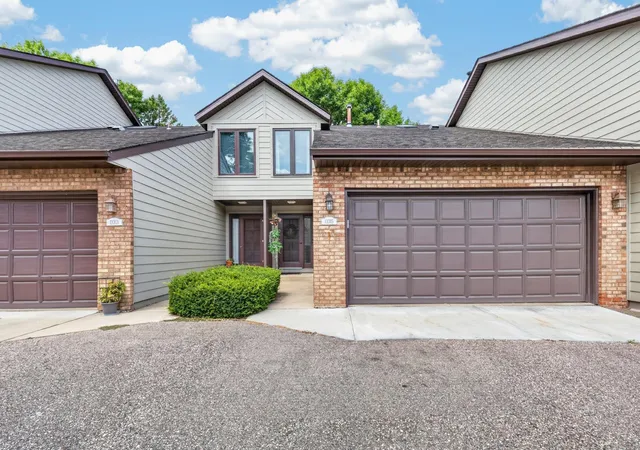 Photo 1 of Single family home for sale at 13315 Morgan Ave S, Burnsville, MN 55337 | MLS# 7114654 | Listing updated on 2026-08-31