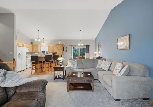 Photo 4 of Single family home for sale at 420 Moline Loop NW, Isanti, MN 55040 | MLS# 7114673 | Listing updated on 2026-10-22