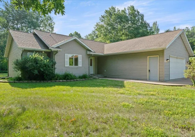 2nd image of 23606 Fox Run Ln, Deerwood, MN 56444 | MLS# 7114686
