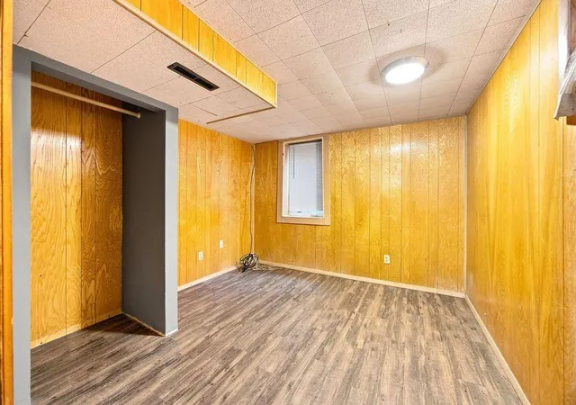 Photo 3 of Single family home for sale at 2223 Cole Ave Se, Minneapolis, MN 55414 | MLS# 7114699 | Listing updated on 2026-08-31