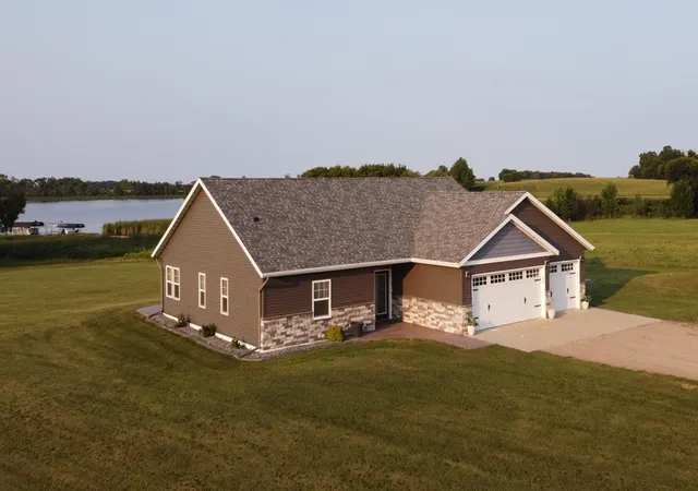 Photo 2 of Single family home for sale at 27915 238th Street, Fergus Falls, MN 56537 | MLS# 7114734 | Listing updated on 2026-08-17