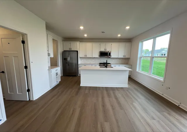 Photo 3 of Sale Pending at 7632 Lotus Ln, Hugo, MN 55038 | MLS# 7114735 | Listing updated on 2026-09-28
