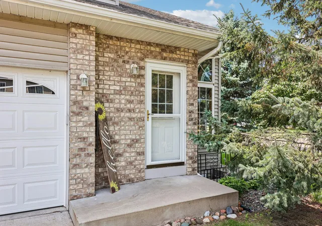 Photo 3 of Single family home for sale at 214 11th Avenue S, Princeton, MN 55371 | MLS# 7114752 | Listing updated on 2026-09-01
