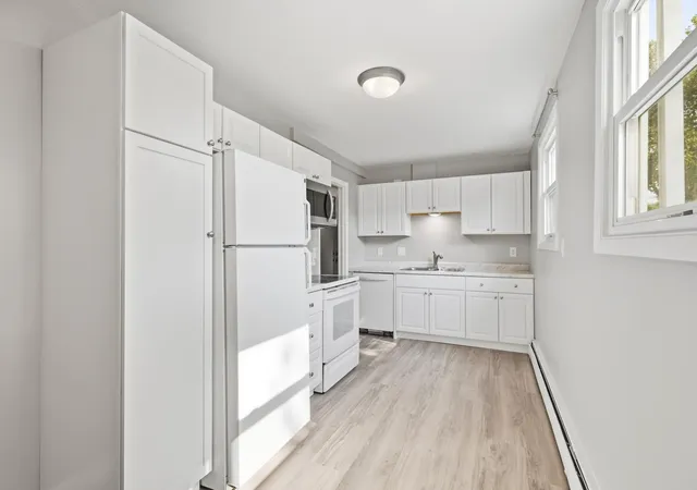 4th image of 938 Pierce St S, Shakopee, MN 55379 | MLS# 7114805