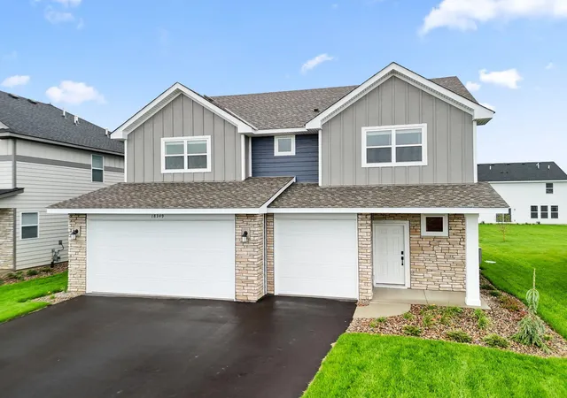 Photo 1 of Single family home for sale at 18349 Gladiator Dr, Lakeville, MN 55044 | MLS# 7114807 | Listing updated on 2026-09-21