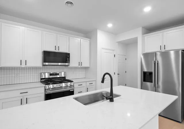 Photo 2 of Single family home for sale at 18349 Gladiator Dr, Lakeville, MN 55044 | MLS# 7114807 | Listing updated on 2026-09-21