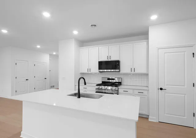 Photo 3 of Single family home for sale at 18349 Gladiator Dr, Lakeville, MN 55044 | MLS# 7114807 | Listing updated on 2026-09-21