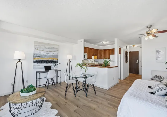 Photo 2 of Condo for sale at 78 10th Street E #2807, Saint Paul, MN 55101 | MLS# 7114836 | Listing updated on 2026-08-20