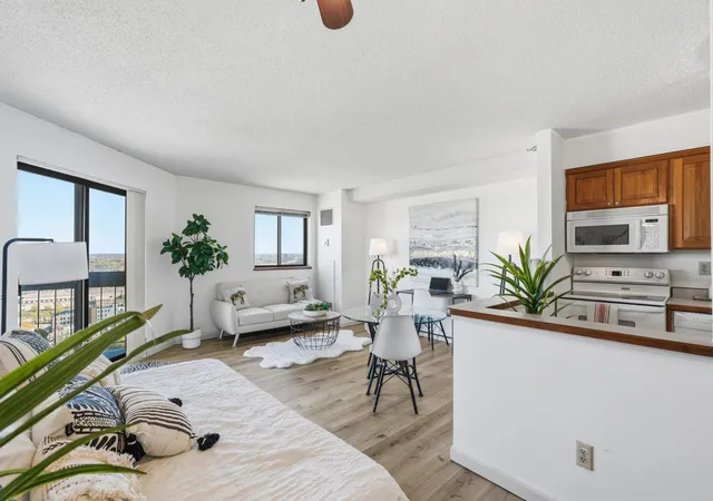 Photo 4 of Condo for sale at 78 10th Street E #2807, Saint Paul, MN 55101 | MLS# 7114836 | Listing updated on 2026-08-20