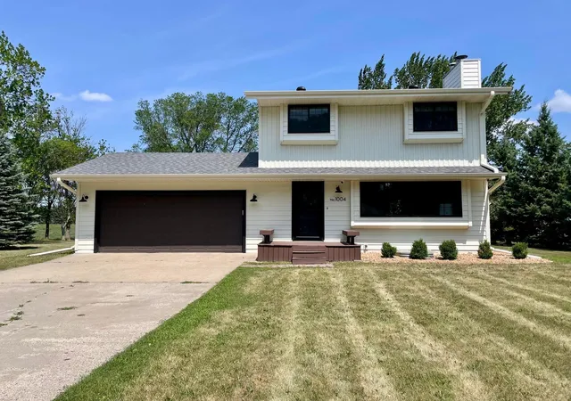 Photo 1 of Sale Pending at 1004 63rd Avenue N, Moorhead, MN 56560 | MLS# 7114846 | Listing updated on 2026-09-26