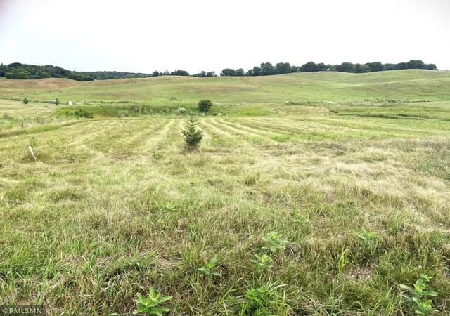 1st image of 910 162nd Ave, New Richmond, WI 54017 | MLS# 7114867