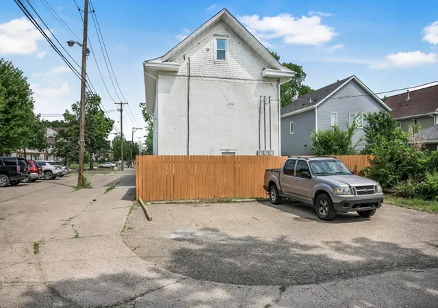 26th image of 1237 Knox Ave N, Minneapolis, MN 55411 | MLS# 7114876