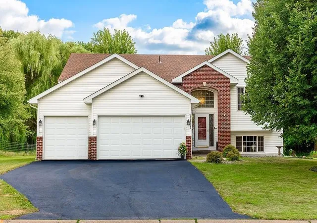 1st image of 22363 Jed Dr, Rogers, MN 55374 | MLS# 7114894