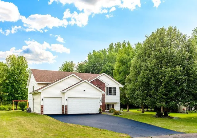 2nd image of 22363 Jed Dr, Rogers, MN 55374 | MLS# 7114894