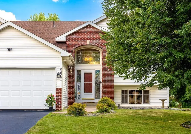 Photo 3 of Sale Pending at 22363 Jed Dr, Rogers, MN 55374 | MLS# 7114894 | Listing updated on 2026-09-05