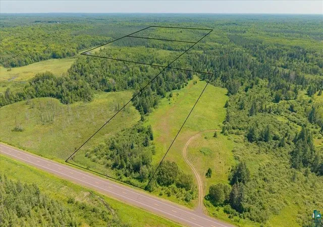 2nd image of 10762 S Wi-35, Superior, WI 54880 | MLS# 7114896