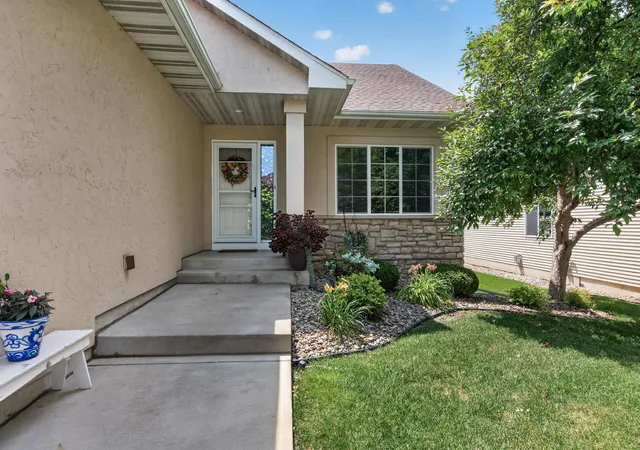 3rd image of 2637 Wilds Ln Nw, Prior Lake, MN 55372 | MLS# 7114906