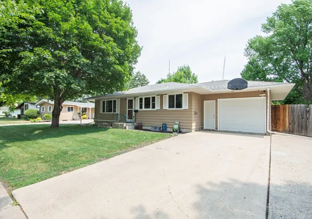 Photo 2 of Sale Pending at 2308 10th Street S, Fargo, ND 58103 | MLS# 7114913 | Listing updated on 2026-08-14