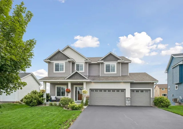 1st image of 3212 Linden Ln N, Lake Elmo, MN 55042 | MLS# 7114918