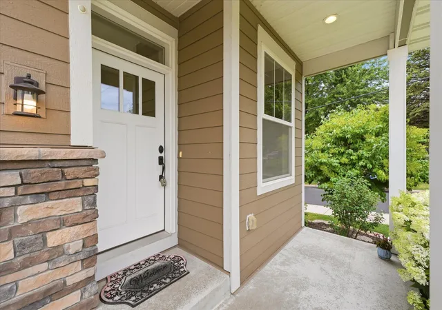 Photo 3 of Sale Pending at 7495 Laurel Point, Minneapolis, MN 55426 | MLS# 7114922 | Listing updated on 2026-08-31