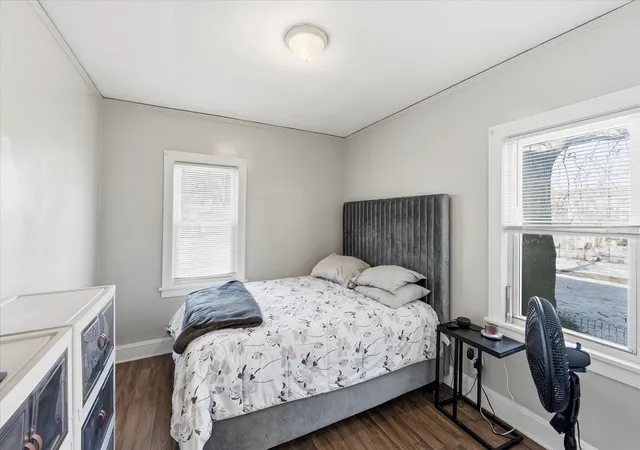 Listing Photo 4 - Condo for sale in building located at 4333 Fremont Ave N, Minneapolis, MN 55412