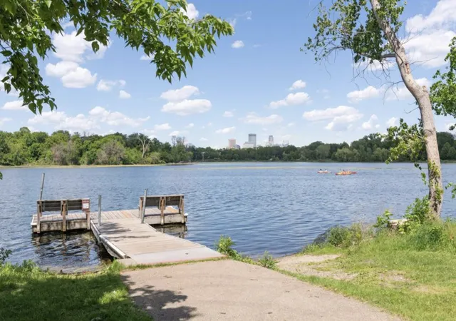 Listing Photo 2 - Condo for sale in building located at 2928 Dean Pkwy, Minneapolis, MN 55416 - Unit #4B