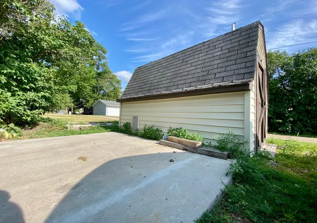 Photo 15 of Sale Pending at 321 3rd Street Sw, Red Lake Falls, MN 56750 | MLS# 7114972 | Listing updated on 2026-08-31