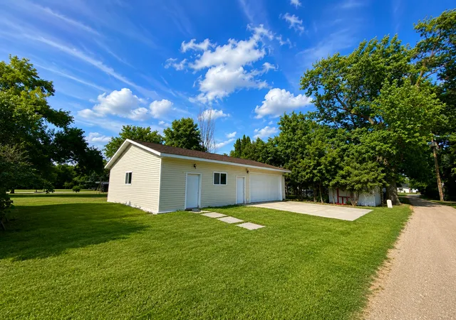 Photo 2 of Sale Pending at 321 3rd Street SW, Red Lake Falls, MN 56750 | MLS# 7114972 | Listing updated on 2026-08-31