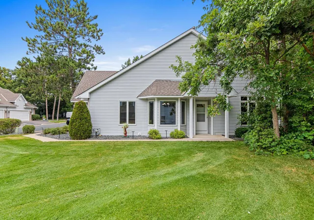 Photo 3 of Sale Pending at 2644 Rivers Blf Ln, Anoka, MN 55303 | MLS# 7114993 | Listing updated on 2026-09-06