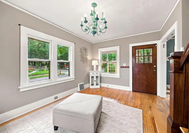 Photo 2 of Sale Pending at 4255 1st Avenue S, Minneapolis, MN 55409 | MLS# 7115013 | Listing updated on 2026-09-02