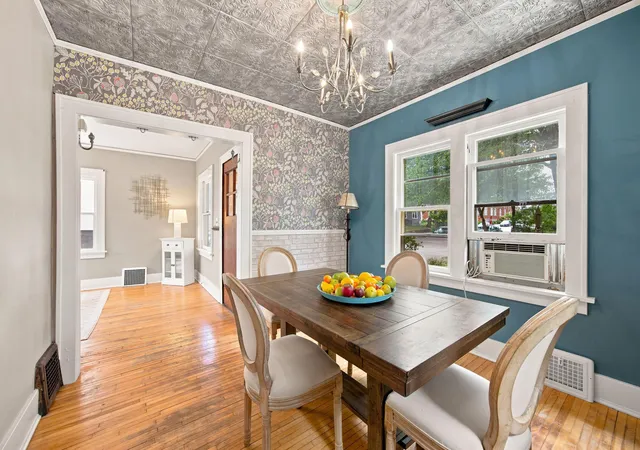 Photo 4 of Sale Pending at 4255 1st Avenue S, Minneapolis, MN 55409 | MLS# 7115013 | Listing updated on 2026-09-02