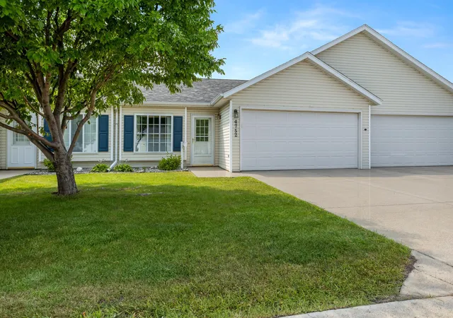 Photo 1 of Sale Pending at 4752 10th Avenue S, Fargo, ND 58103 | MLS# 7115017 | Listing updated on 2026-08-30