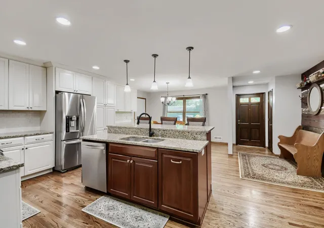 2nd image of 10439 Thrush St Nw, Minneapolis, MN 55433 | MLS# 7115018