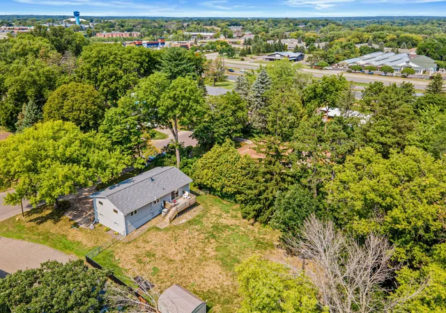 8th image of 5919 Oldfield Ave N, Stillwater, MN 55082 | MLS# 7115020