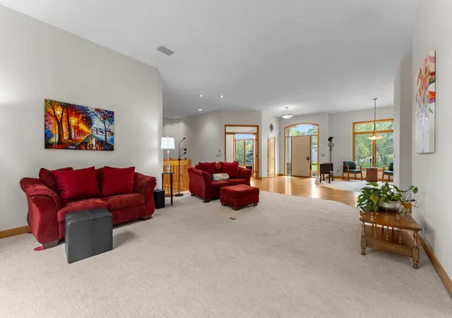 Photo 1 of Single family home for sale at 18004 Jacquard Path, Lakeville, MN 55044 | MLS# 7115021 | Listing updated on 2026-10-10