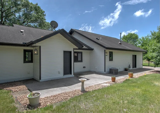 3rd image of 28478 144Th St Nw, Zimmerman, MN 55398 | MLS# 7115031