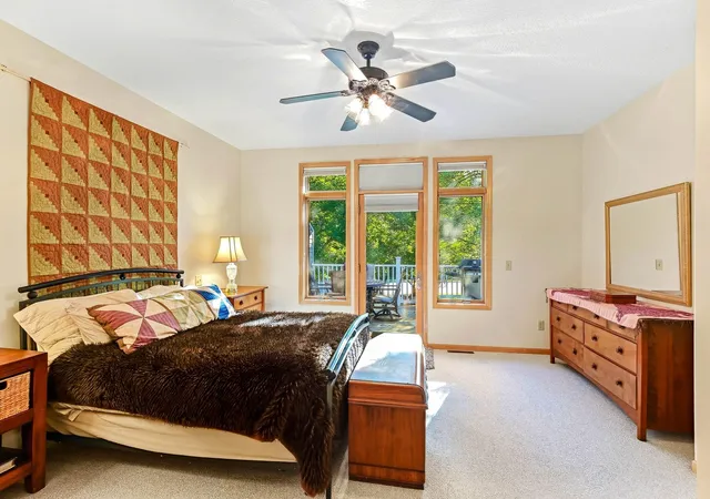 Photo 4 of Townhouse for sale at 14802 Margaret Pl, Minnetonka, MN 55345 | MLS# 7115053 | Listing updated on 2026-10-02