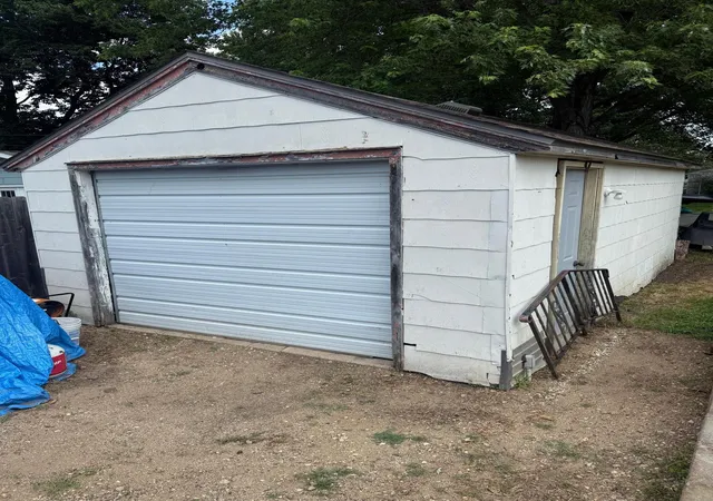 15th image of 619 Washburne Ave, Paynesville, MN 56362 | MLS# 7115082