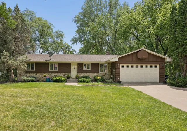1st image of 290 Rice Creek Blvd Ne, Minneapolis, MN 55432 | MLS# 7115086