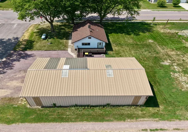 Photo 3 of Sale Pending at 200 2nd Street N, Darfur, MN 56022 | MLS# 7115092 | Listing updated on 2026-09-21