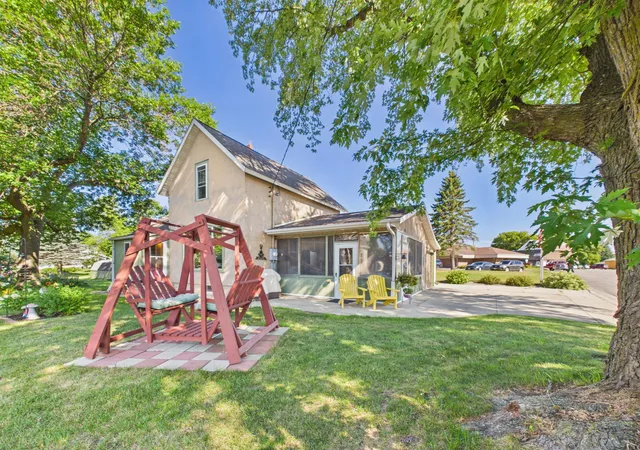 35th image of 286 Park Ave, Saint Martin, MN 56376 | MLS# 7115095