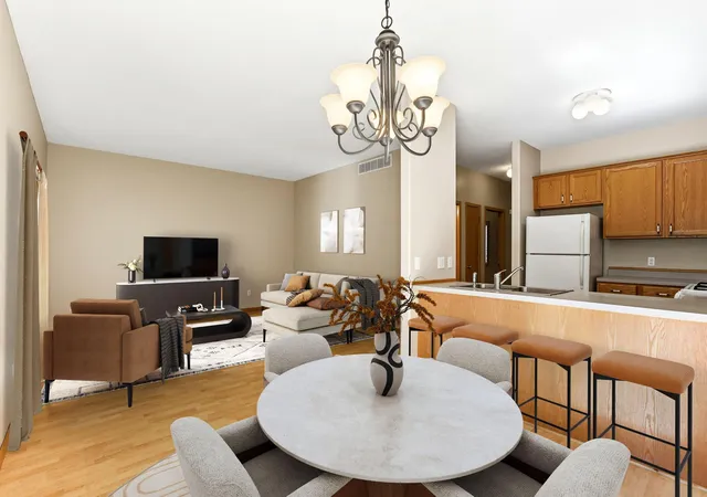 1st image of 4826 Bluff Heights Trl Se, Prior Lake, MN 55372 | MLS# 7115098