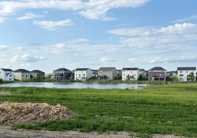 2nd image of 9824 49th Pl Ne, Saint Michael, MN 55376 | MLS# 7115111