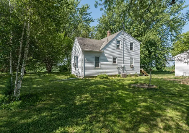 Photo 2 of Single family home for sale at 22082 State Hwy 60, Madison Lake, MN 56063 | MLS# 7115124 | Listing updated on 2026-09-01