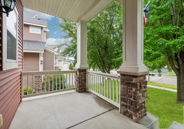 Photo 3 of Single family home for sale at 3947 Valencia Ln, Chaska, MN 55318 | MLS# 7115135 | Listing updated on 2026-09-07