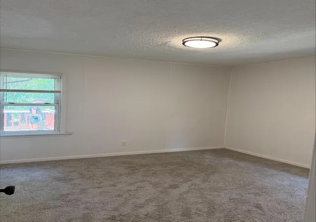 Photo 3 of Single family home for sale at 1173 Mclean Ave, Saint Paul, MN 55106 | MLS# 7115144 | Listing updated on 2026-10-12