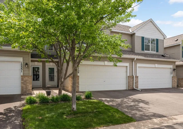 Photo 2 of Sale Pending at 15329 Flower Way #179, Saint Paul, MN 55124 | MLS# 7115148 | Listing updated on 2026-08-15