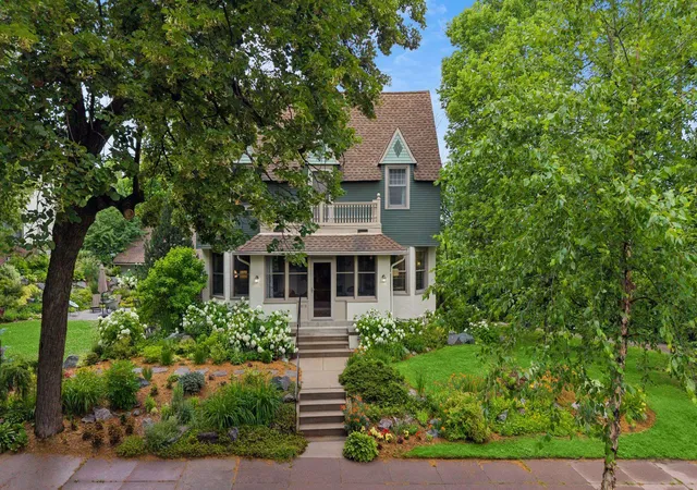 Photo 1 of Single family home for sale at 1818 Kenwood Pkwy, Minneapolis, MN 55405 | MLS# 7115198 | Listing updated on 2026-09-16